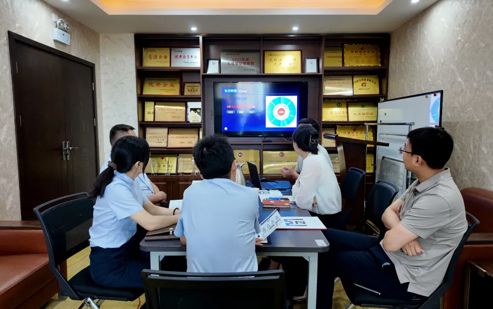 公司要聞丨恒信咨詢攜手德泓咨詢、泓星科技共筑數字生態聯盟，引領行業智能發展新未來